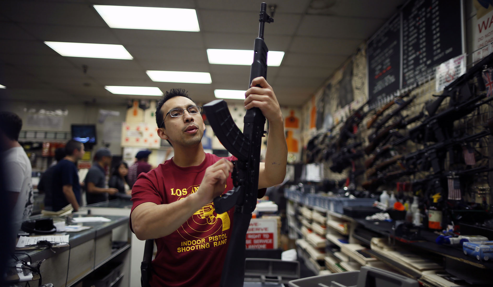 Gun-Rights Law: Judge Blocks Illinois City's Assault-Weapons Ban ...