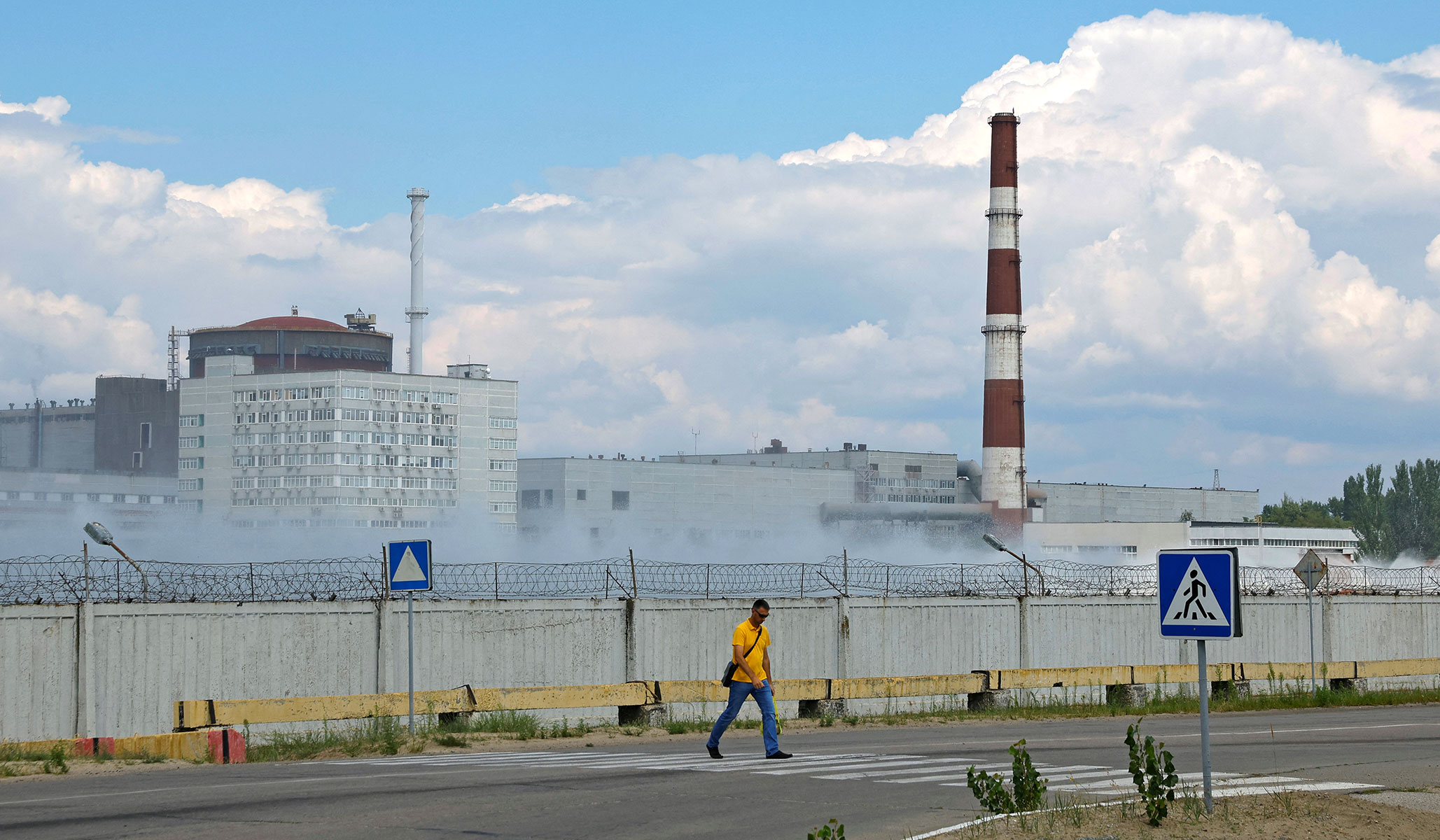 Ukrainian Nuclear Plant Building That Stores ‘Radioactive Waste’ Damaged, U.N. Watchdog Finds | National Review