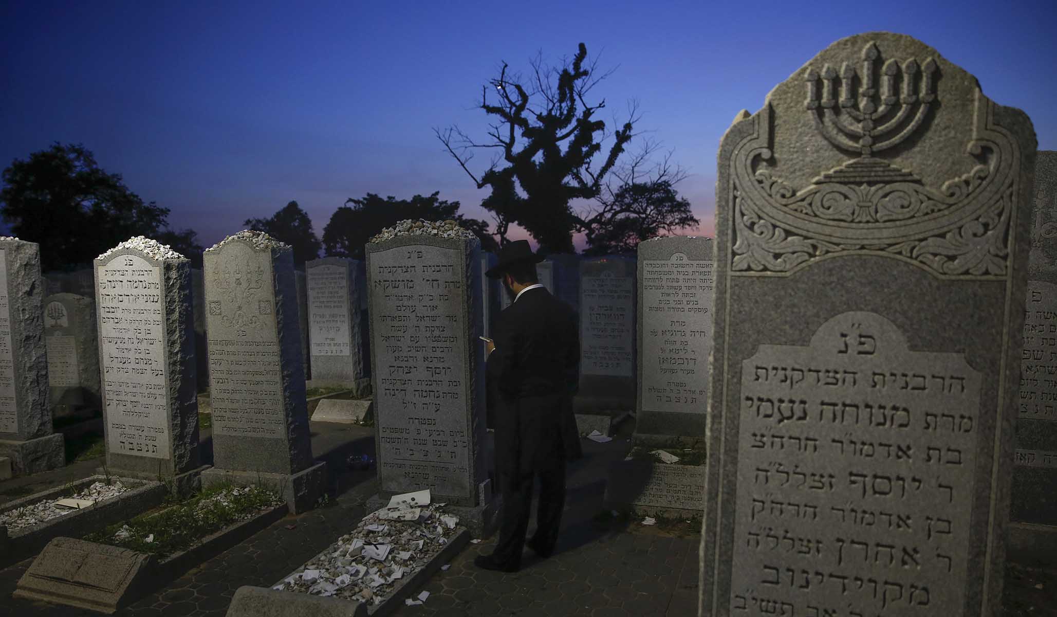 Jewish Cemetery outside Chicago Vandalized with Swastikas ‘Kanye Was