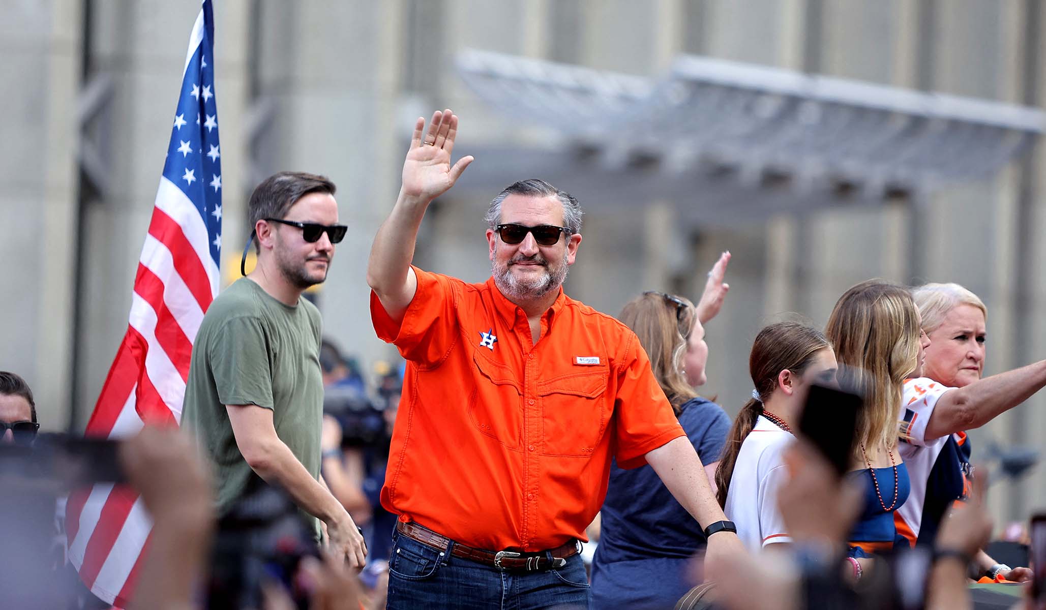 Ted Cruz Hit By Can At Astros World Series Parade National Review 