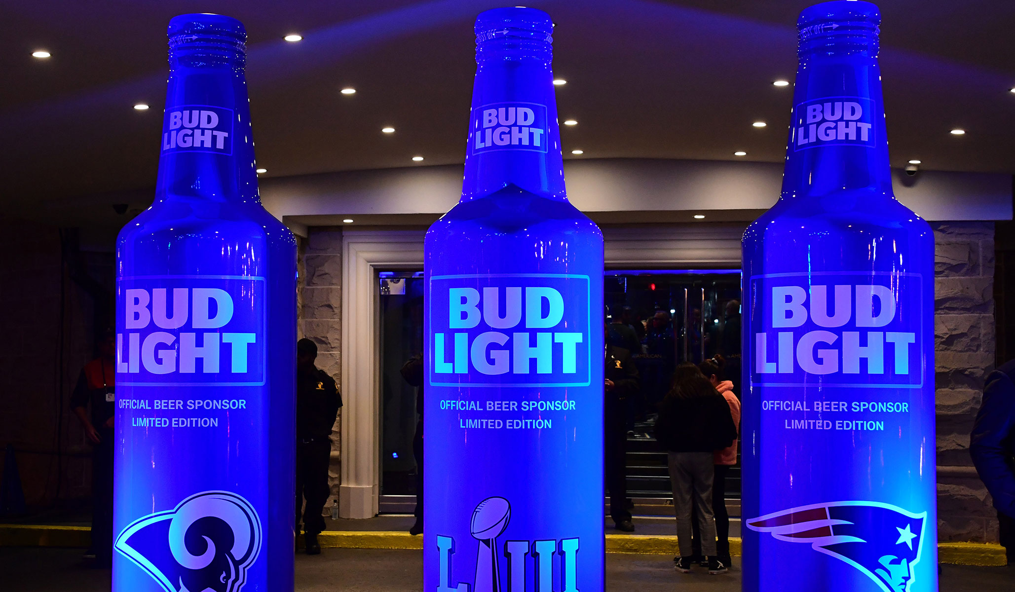 NextImg:The Corner: Bud Light Unbundled 